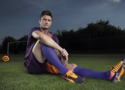 PG游戏下载-年度焦点之战之夜，爱德华兹的冠军级表现如何重塑拳击史