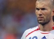 PG电子娱乐在线-利拉德时刻降临，黄蜂决胜局惊险带走深圳队